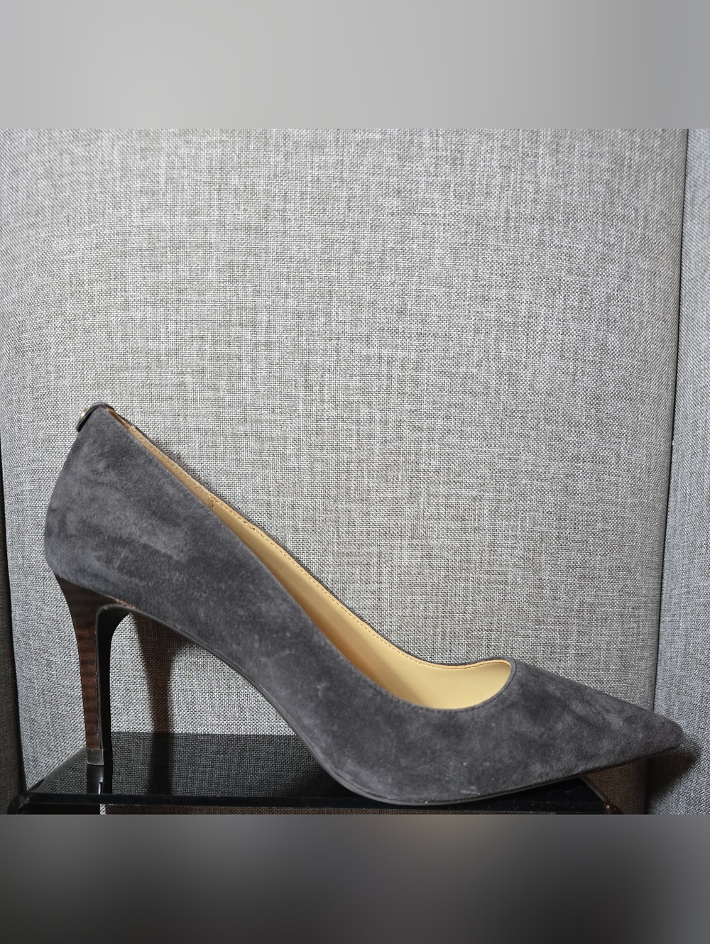 Michael Kors Classic 'Alina' Suede Flex Pump For Women's - Picture 5 of 10